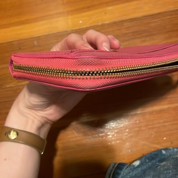 Kate Spade Pink Wallet with Gold Zipper and Striped lining. - Picture 2 of 6